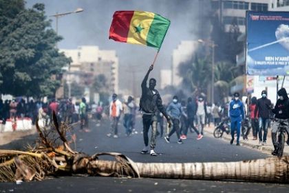Guinea-power-cut-protests.jpg