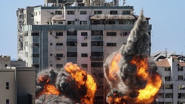 Israel destruye Gaza.jpeg
