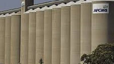 SA-maize-silos.jpg